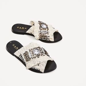 ISO Zara Slides